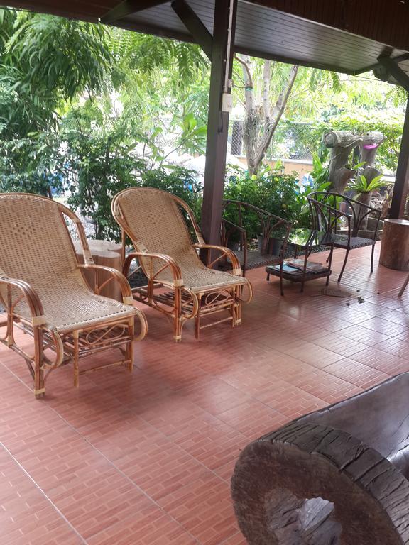 Baan Kong Homestay Phra Nakhon Si Ayutthaya Luaran gambar