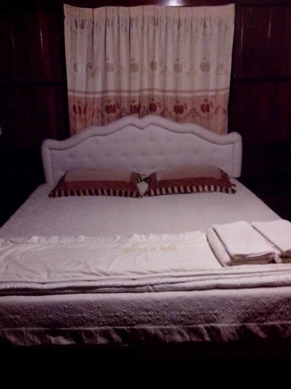 Baan Kong Homestay Phra Nakhon Si Ayutthaya Luaran gambar