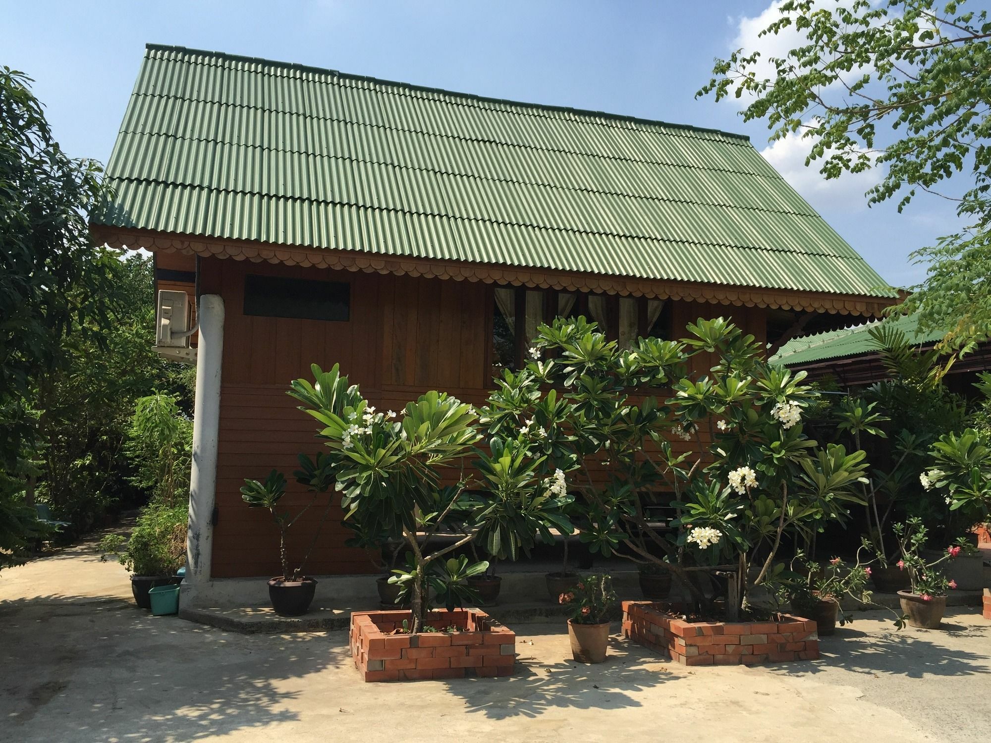 Baan Kong Homestay Phra Nakhon Si Ayutthaya Luaran gambar