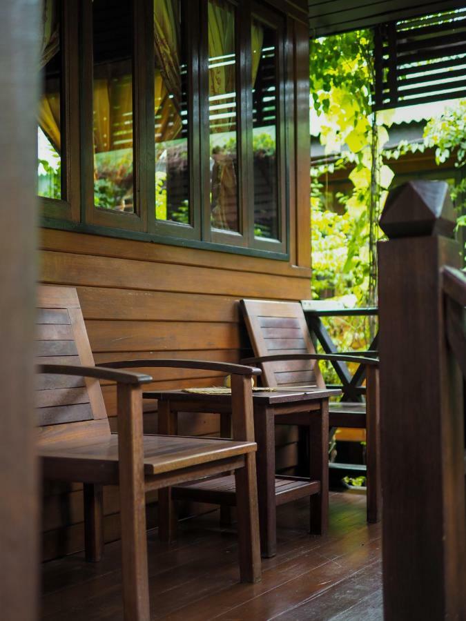Baan Kong Homestay Phra Nakhon Si Ayutthaya Luaran gambar