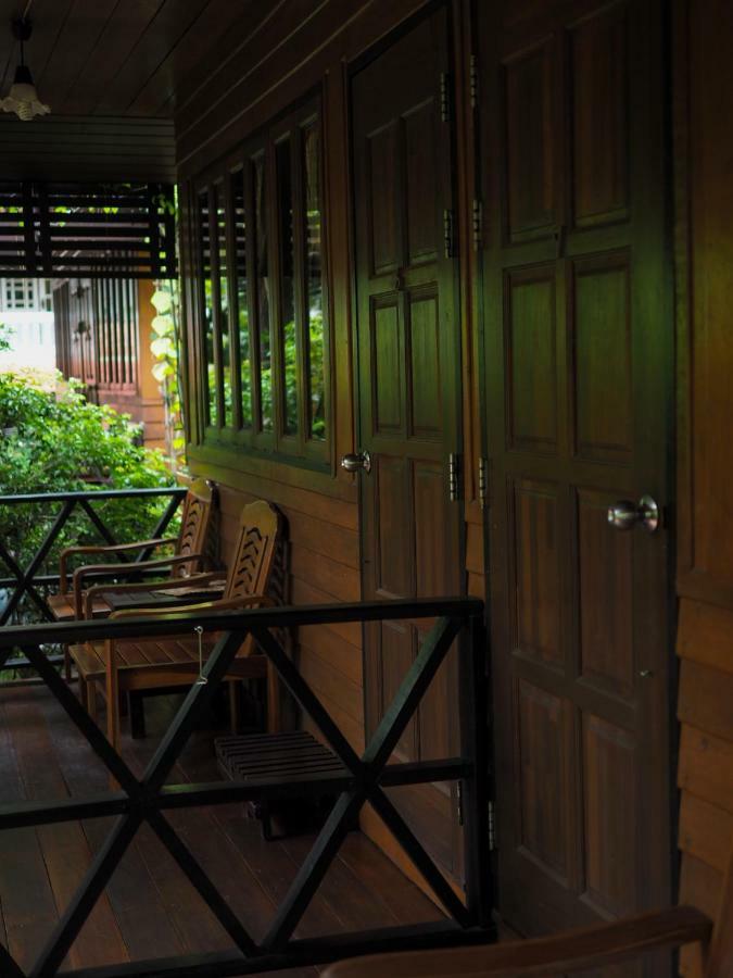 Baan Kong Homestay Phra Nakhon Si Ayutthaya Luaran gambar