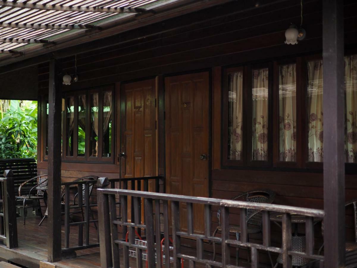 Baan Kong Homestay Phra Nakhon Si Ayutthaya Luaran gambar