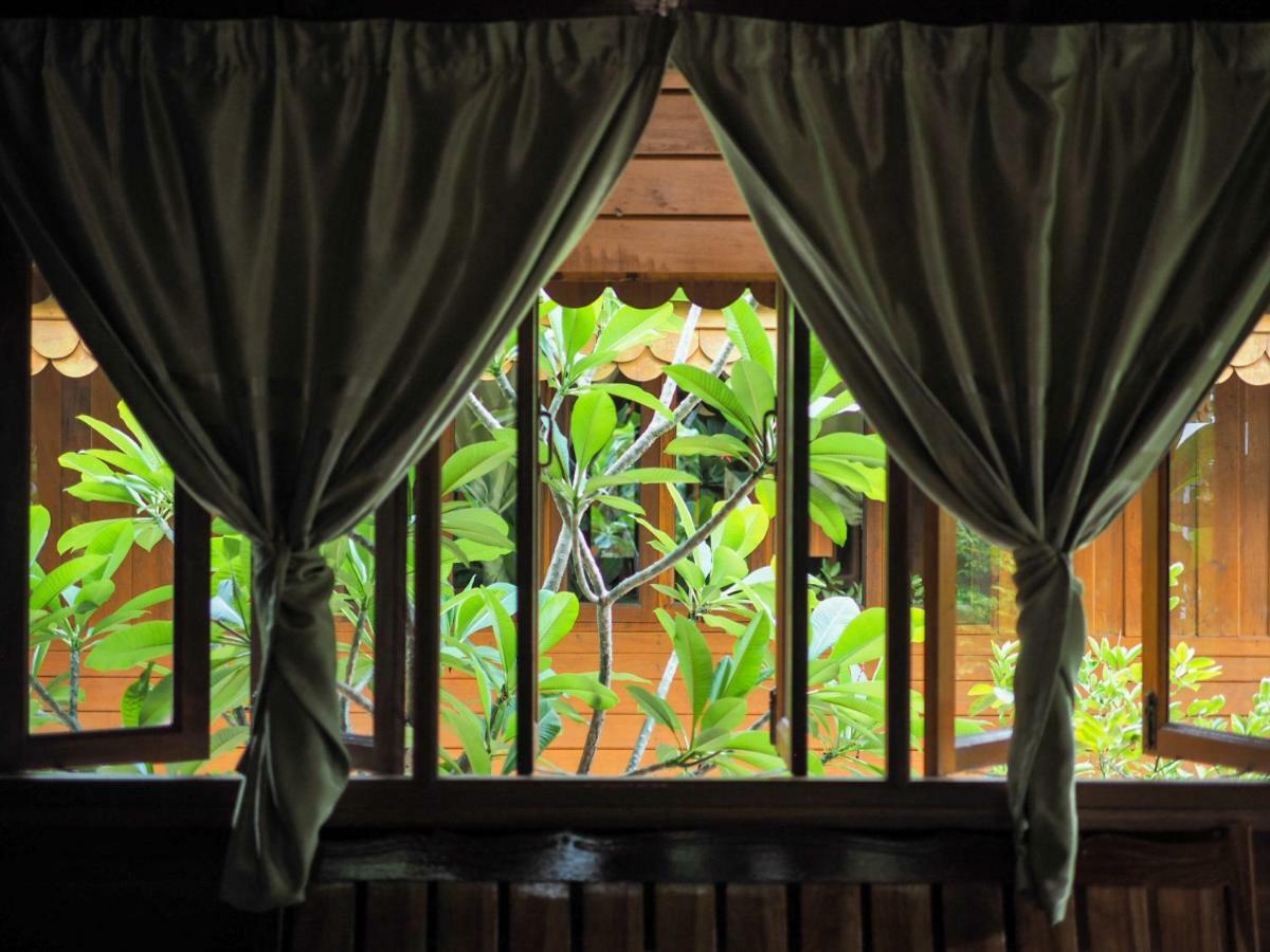 Baan Kong Homestay Phra Nakhon Si Ayutthaya Luaran gambar